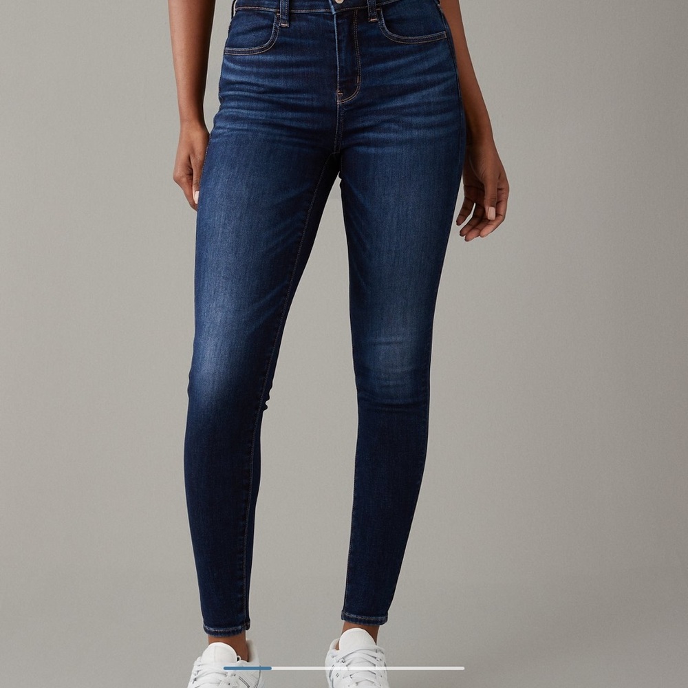 American eagle The dream jean style jeans size 6 dark denim hi-rise